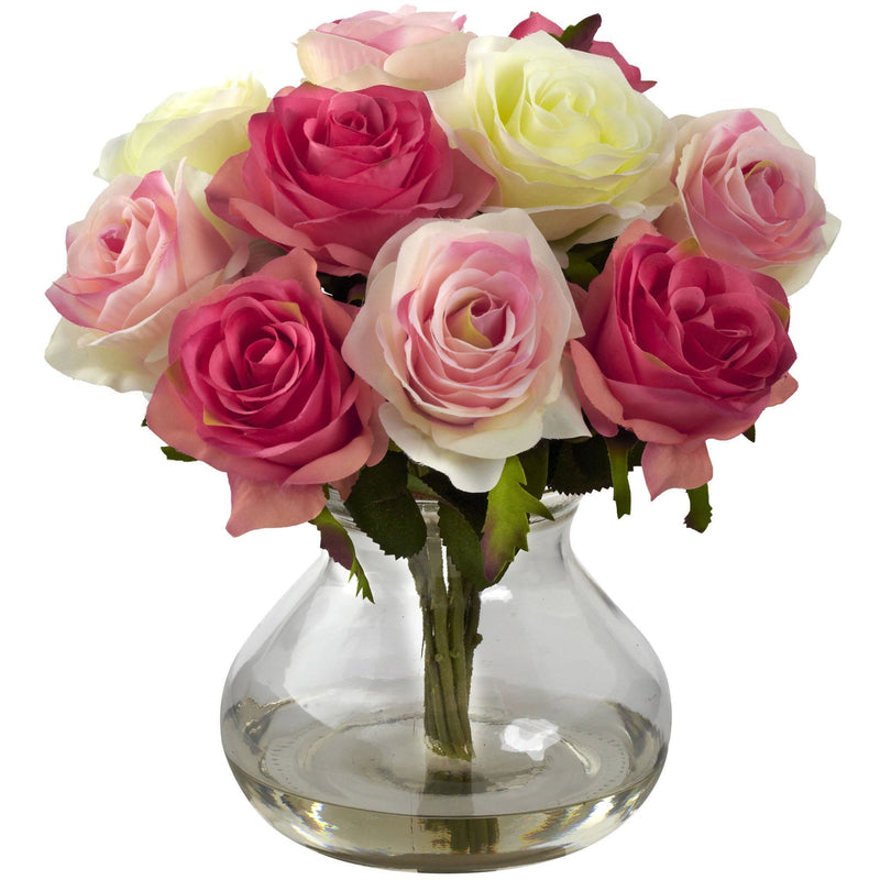 Arrangement de roses avec vase